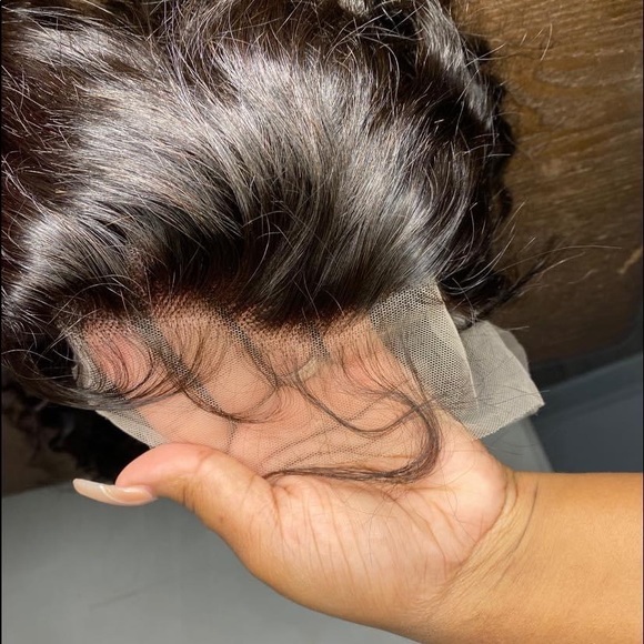 Wig vendor - Picture 4 of 4